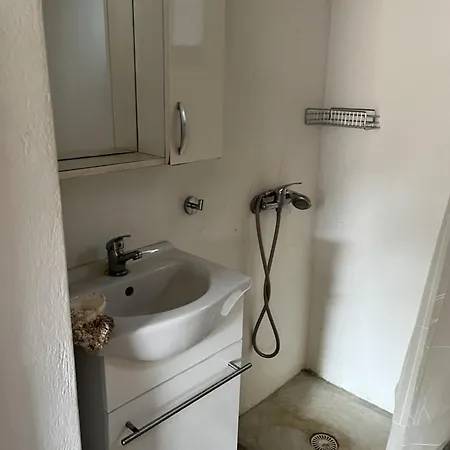 Panermos House 펜션 *