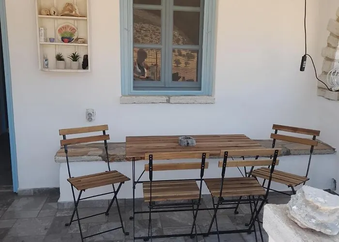 Vakantiehuis Panermos House